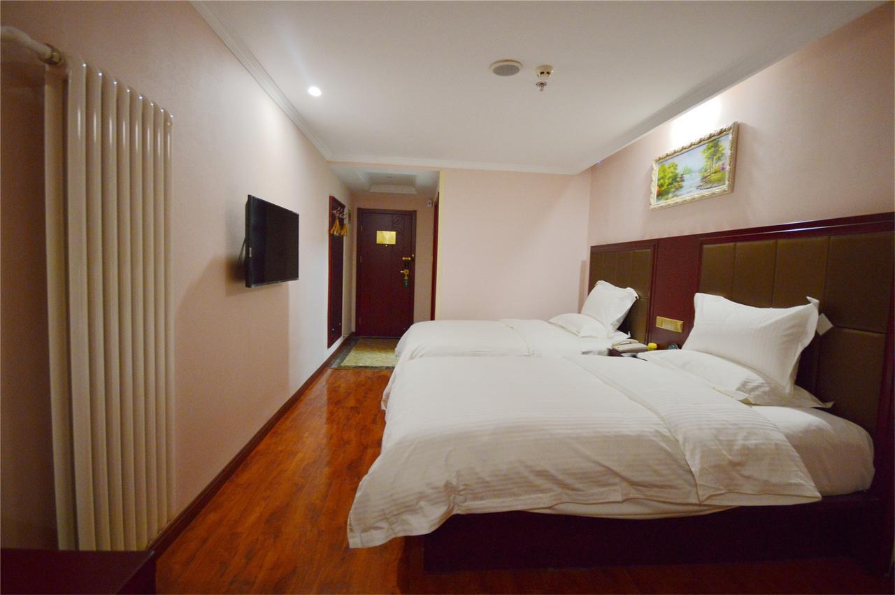 Greentree Inn Henan Qinyang Middle Huaifu Road Express Hotel Eksteriør bilde